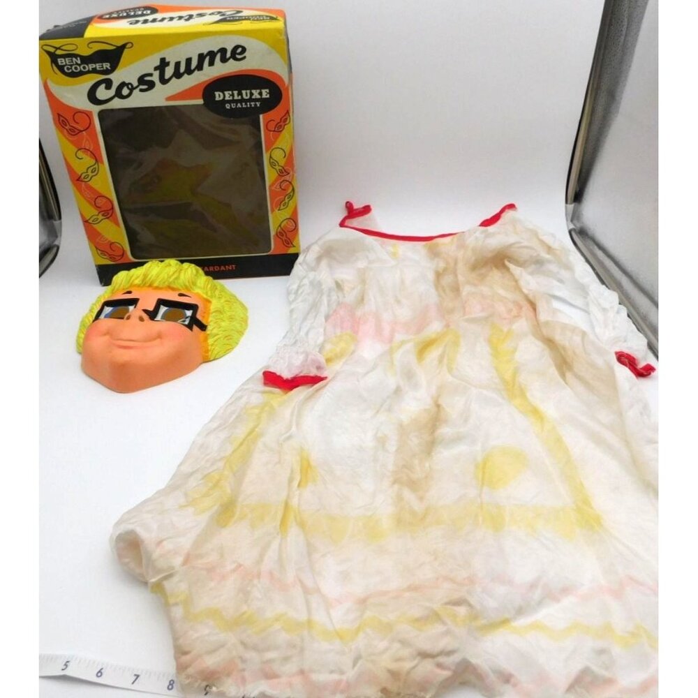Ben Cooper Halloween Costume Family Affair Mrs Beasley Child Size M 1970 TLC